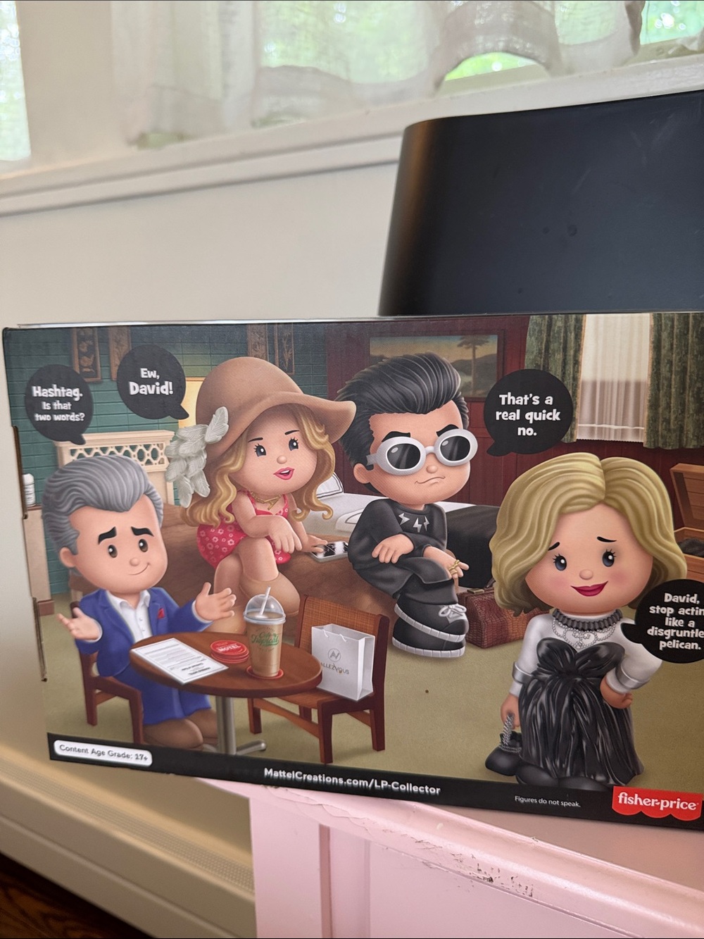 Little People Collector Schitt’s Creek TV Series Special Edition Set - Picture 2 of 3
